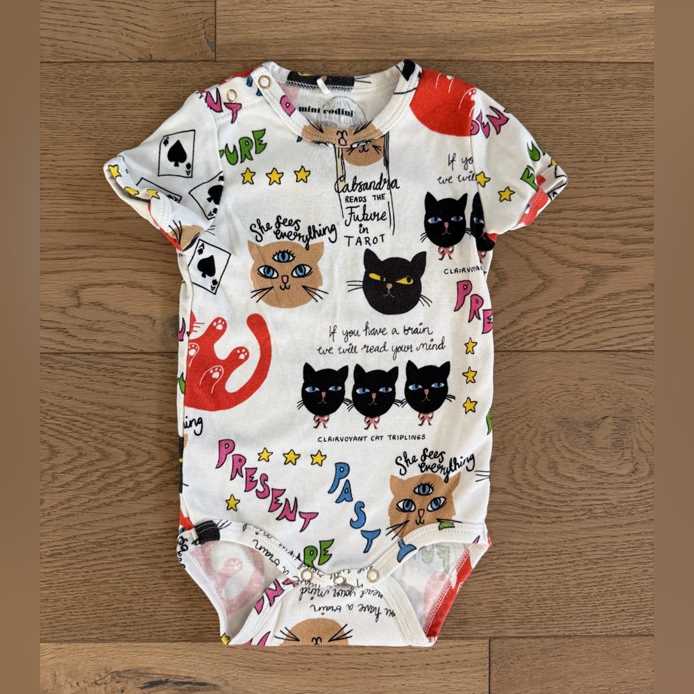 Mini Rodini Clairvoyant Cats Print onesie